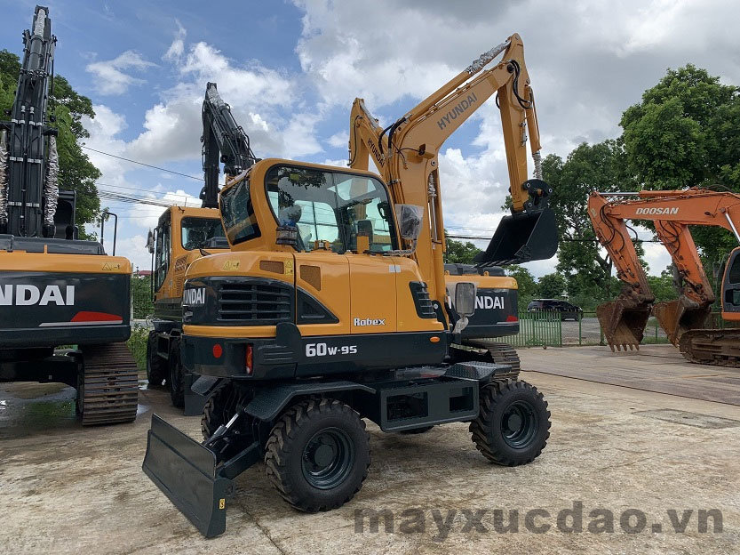 Hyundai R60W-9S