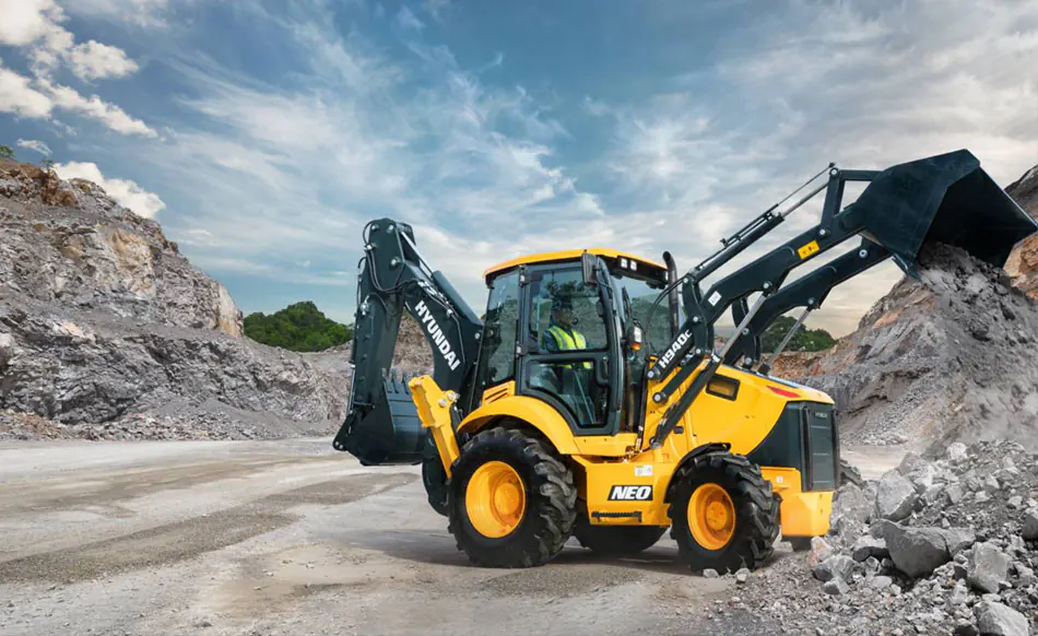 Máy xúc liên hợp H940C Neo gầu 0.8m&sup3;